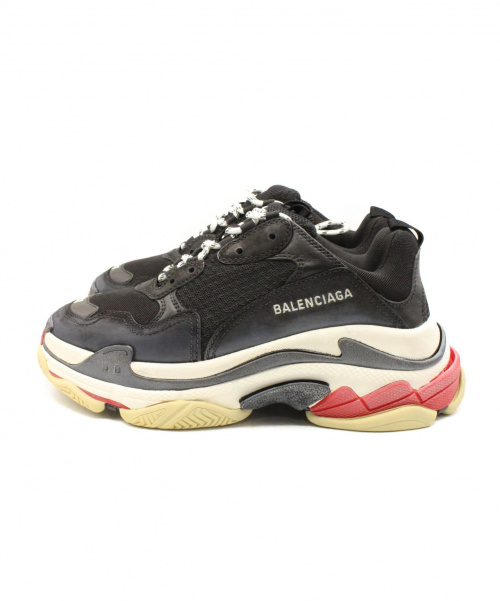 BALENCIAGA（バレンシアガ）BALENCIAGA (バレンシアガ) TRIPLE S ホワイト×ブラック サイズ:41の古着・服飾アイテム