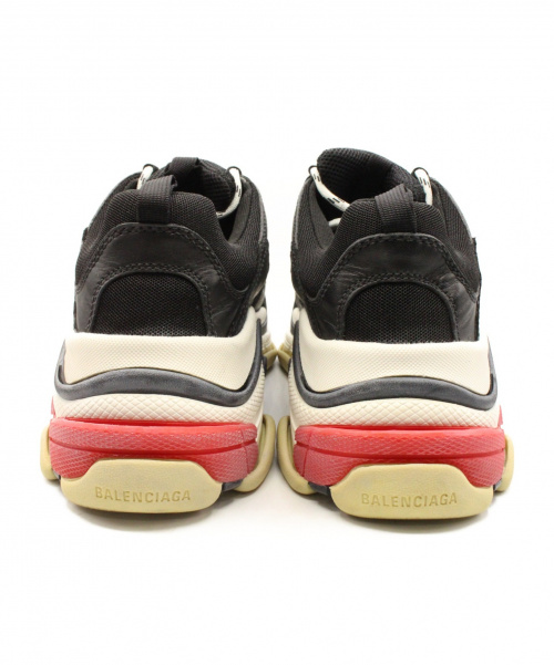 BALENCIAGA（バレンシアガ）BALENCIAGA (バレンシアガ) TRIPLE S ホワイト×ブラック サイズ:41の古着・服飾アイテム
