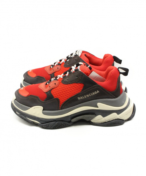 BALENCIAGA（バレンシアガ）BALENCIAGA (バレンシアガ) TRIPLE S レッド×ブラック サイズ:41の古着・服飾アイテム