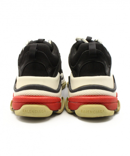 BALENCIAGA（バレンシアガ）BALENCIAGA (バレンシアガ) TRIPLE S ブラック サイズ:41の古着・服飾アイテム
