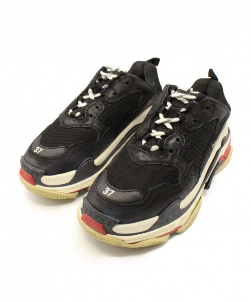 BALENCIAGA（バレンシアガ）BALENCIAGA (バレンシアガ) TRIPLE S ブラック サイズ:37の古着・服飾アイテム