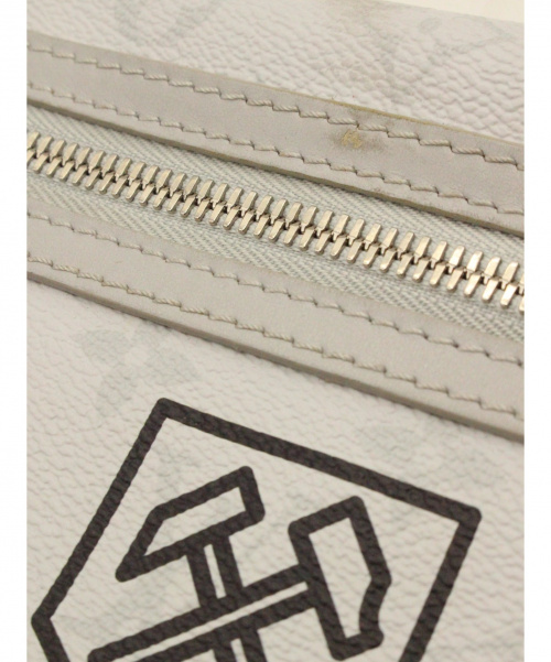 LOUIS VUITTON（ルイ ヴィトン）LOUIS VUITTON (ルイ ヴィトン) フラットメッセンジャーショルダーバッグの古着・服飾アイテム