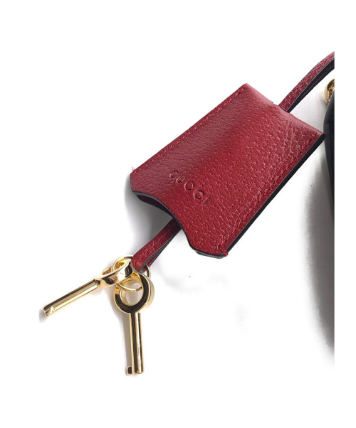 GUCCI（グッチ）GUCCI (グッチ) パドロックチェーンショルダーバッグ ベージュ サイズ:- 409487-562600の古着・服飾アイテム