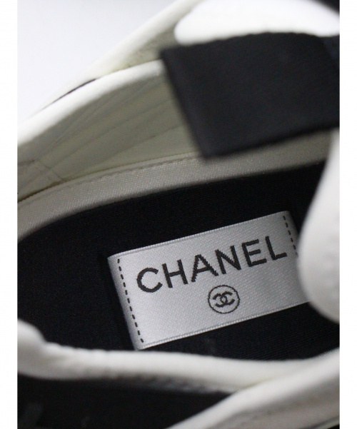CHANEL（シャネル）CHANEL (シャネル) 21SS スニーカー ホワイト サイズ:41の古着・服飾アイテム