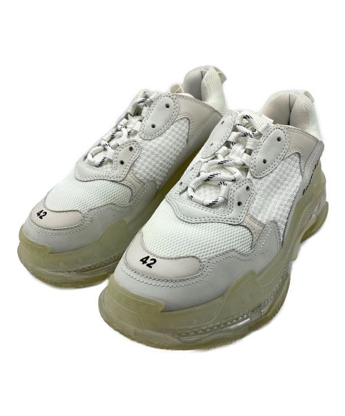 BALENCIAGA（バレンシアガ）BALENCIAGA (バレンシアガ) TRIPLE S Trainers ホワイト サイズ:SIZE 42の古着・服飾アイテム