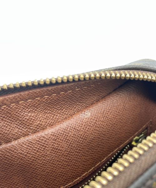 LOUIS VUITTON（ルイ ヴィトン）LOUIS VUITTON (ルイ ヴィトン) ナイル ブラウン サイズ:-の古着・服飾アイテム