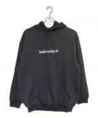 BALENCIAGAバレンシアガ）の古着「NEW COPYRIGHT MEDIUM FIT HOODIE」｜ブラック