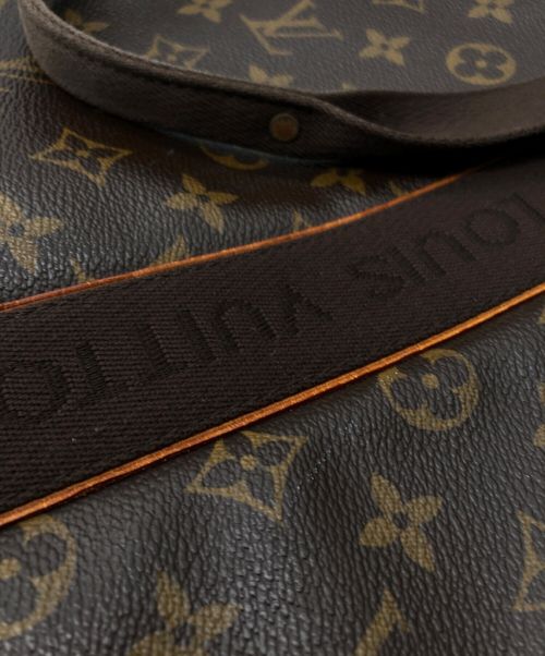 LOUIS VUITTON（ルイ ヴィトン）LOUIS VUITTON (ルイ ヴィトン) カバボブール ブラウン サイズ:-の古着・服飾アイテム