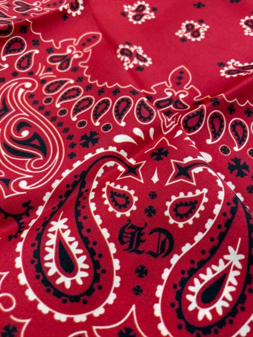 CHROME HEARTS（クロムハーツ）CHROME HEARTS (クロムハーツ) BANDANA S/TRTMNT SLKSTN レッド サイズ:-の古着・服飾アイテム