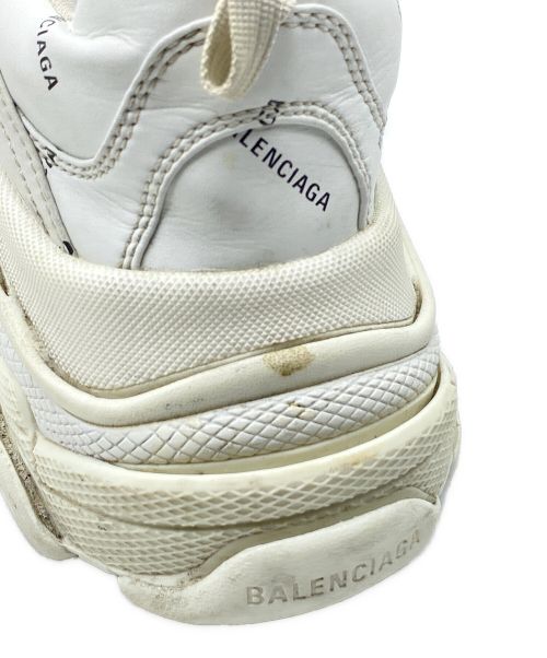BALENCIAGA（バレンシアガ）BALENCIAGA (バレンシアガ) Allover TRIPLE S ホワイト サイズ:42の古着・服飾アイテム