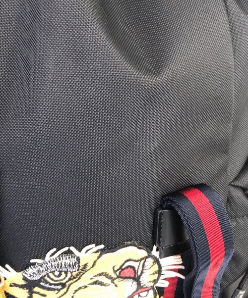 GUCCI（グッチ）GUCCI (グッチ) タイガー刺繍バックパック ブラック サイズ:-の古着・服飾アイテム