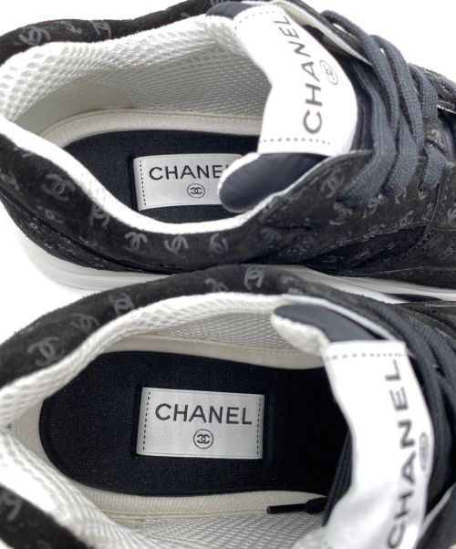CHANEL（シャネル）CHANEL (シャネル) プリント スウェード カーフスキン ブラック サイズ:41 未使用品の古着・服飾アイテム