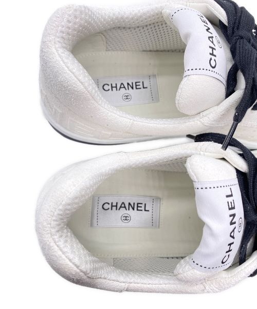 CHANEL（シャネル）CHANEL (シャネル) スウェード カーフスキン アイボリー サイズ:42 未使用品の古着・服飾アイテム