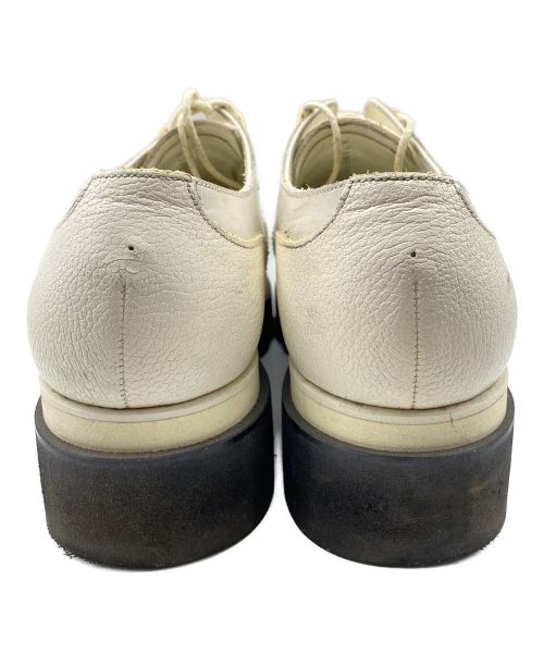 foot the coacher（フットザコーチャー）foot the coacher (フットザコーチャー) TWEETY GILLIE STUDDED ホワイト サイズ:SIZE 8の古着・服飾アイテム