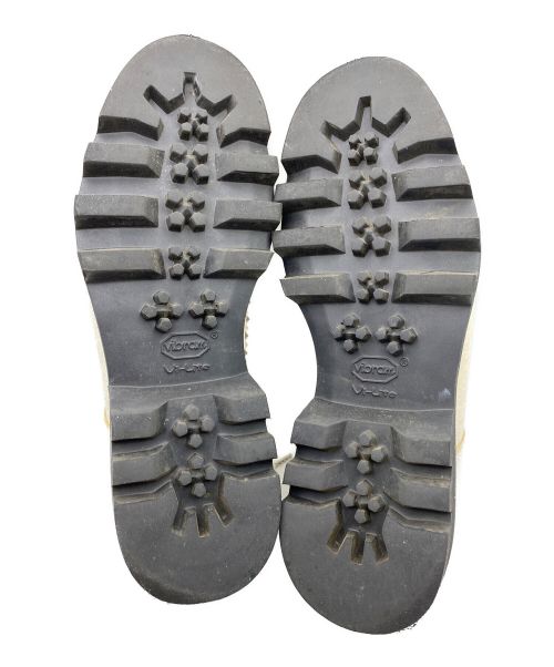 foot the coacher（フットザコーチャー）foot the coacher (フットザコーチャー) TWEETY GILLIE STUDDED ホワイト サイズ:SIZE 8の古着・服飾アイテム