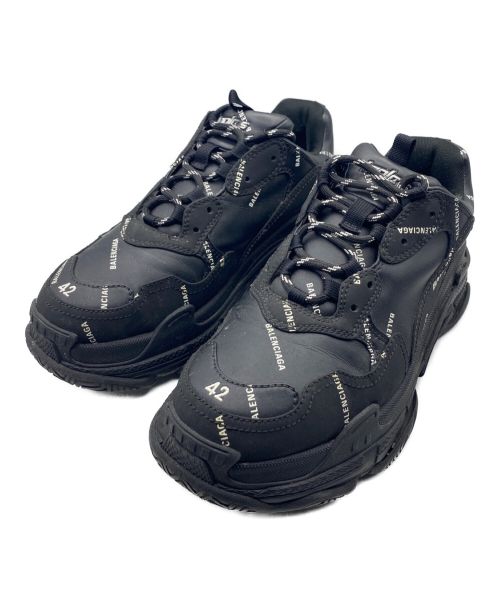 BALENCIAGA（バレンシアガ）BALENCIAGA (バレンシアガ) TRIPLE S ALLOVER LOGO BLACK ブラック サイズ:42の古着・服飾アイテム