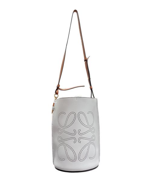 LOEWE（ロエベ）LOEWE (ロエベ) アナグラムゲートバケットショルダーバッグ ホワイトの古着・服飾アイテム