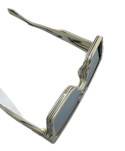 LOUIS VUITTON（ルイ ヴィトン）LOUIS VUITTON (ルイ ヴィトン) サイクロン ホワイト サイズ:-の古着・服飾アイテム