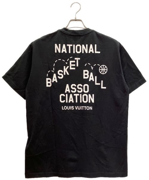 LOUIS VUITTON（ルイ ヴィトン）LOUIS VUITTON (ルイ ヴィトン) NBA (エヌビーエー) NBAプリントTシャツ ブラック サイズ:Mの古着・服飾アイテム