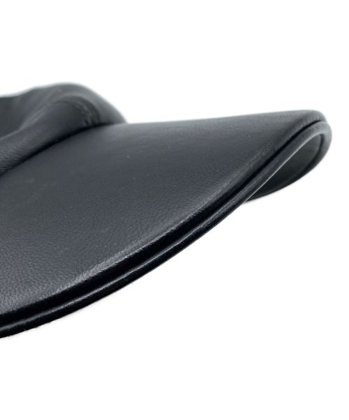 LOUIS VUITTON（ルイ ヴィトン）LOUIS VUITTON (ルイ ヴィトン) LVステープルエディション キャップ ブラック サイズ:-の古着・服飾アイテム