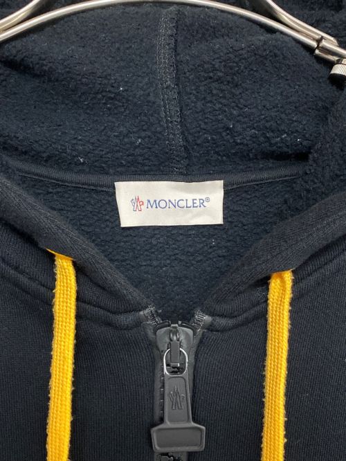 OFFWHITE（オフホワイト）OFFWHITE (オフホワイト) MONCLER (モンクレール) ジップアップフーディー ブラック×イエロー サイズ:Mの古着・服飾アイテム