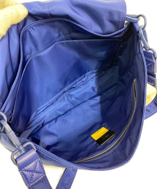 FENDI（フェンディ）FENDI (フェンディ) BAGUETTE MESSENGER LARGE ブルー サイズ:LARGEの古着・服飾アイテム