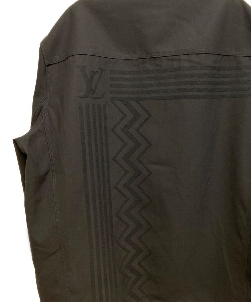 LOUIS VUITTON（ルイ ヴィトン）LOUIS VUITTON (ルイ ヴィトン) カラコラムシャツジャケット ブラック サイズ:60の古着・服飾アイテム