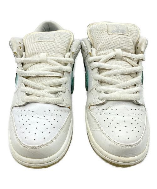 NIKE（ナイキ）NIKE Diamond SUPPLY CO. (ダイヤモンドサプライ) SB DUNK LO WHITE TIFFANY WHITE/CHROME-BLACK-TROPICAL TWIST ホワイト サイズ:26.5cm (US8.5)の古着・服飾アイテム