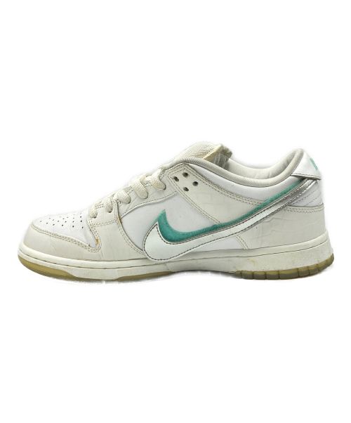NIKE（ナイキ）NIKE Diamond SUPPLY CO. (ダイヤモンドサプライ) SB DUNK LO WHITE TIFFANY WHITE/CHROME-BLACK-TROPICAL TWIST ホワイト サイズ:26.5cm (US8.5)の古着・服飾アイテム