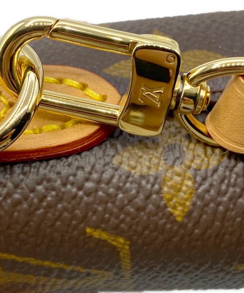 LOUIS VUITTON（ルイ ヴィトン）LOUIS VUITTON (ルイ ヴィトン) モノグラム フォールド ミー ポーチ ブラウン サイズ:-の古着・服飾アイテム