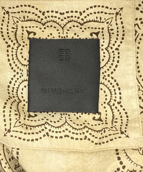GIVENCHY（ジバンシィ）GIVENCHY (ジバンシィ) ショルダーバッグ ベージュ サイズ:-の古着・服飾アイテム