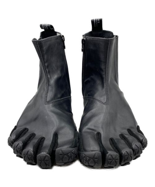 TAKAHIROMIYASHITA TheSoloIst.（タカヒロミヤシタ ザソロイスト）TAKAHIROMIYASHITA TheSoloIst. (タカヒロミヤシタ ザソロイスト) suicoke (スイコック) FIVE FINGERS CHELSEA BOOTS ブラック サイズ:46の古着・服飾アイテム