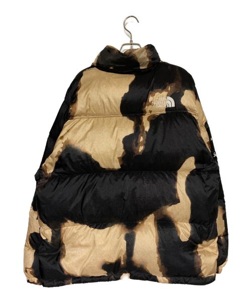 SUPREME（シュプリーム）SUPREME (シュプリーム) THE NORTH FACE (ザ ノース フェイス) Bleached Denim Print Nuptse Jacket ブラック×ブラウン サイズ:XLの古着・服飾アイテム