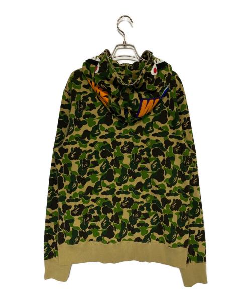 A BATHING APE（アベイシングエイプ）A BATHING APE (アベイシングエイプ) ABC Camo Shark Full Zip Hoodie ベージュ サイズ:SIZE Lの古着・服飾アイテム