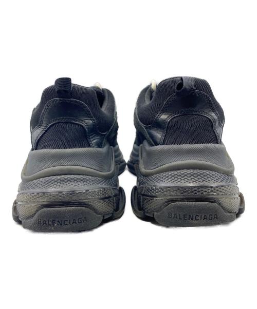 BALENCIAGA（バレンシアガ）BALENCIAGA (バレンシアガ) TRIPLE S ブラック サイズ:42の古着・服飾アイテム