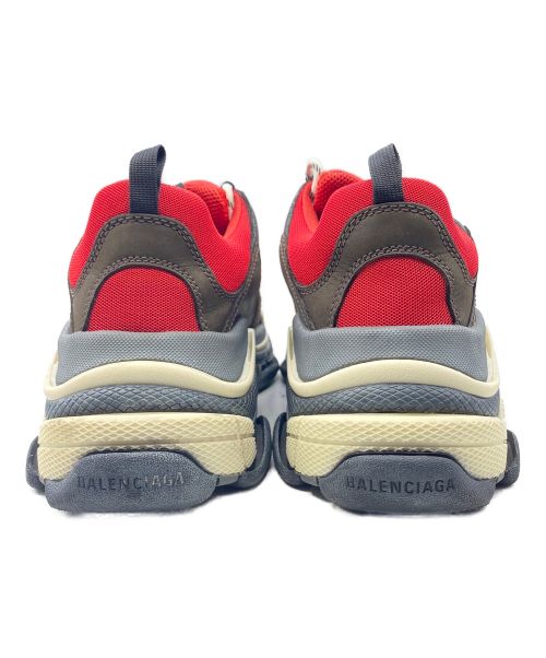BALENCIAGA（バレンシアガ）BALENCIAGA (バレンシアガ) TRIPLE S レッド サイズ:42の古着・服飾アイテム