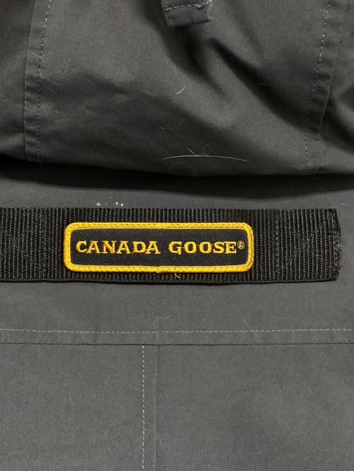 CANADA GOOSE（カナダグース）CANADA GOOSE (カナダグース) Chateau Parka グレー サイズ:XSの古着・服飾アイテム