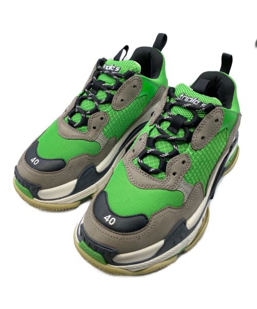 BALENCIAGA（バレンシアガ）BALENCIAGA (バレンシアガ) TRIPLE S グリーン サイズ:SIZE 40の古着・服飾アイテム