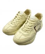 GUCCIグッチ）の古着「Rython」｜ベージュ