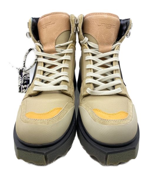 OFFWHITE（オフホワイト）OFFWHITE (オフホワイト) ARROW MOTIF LACE UP HIKING BOOTS ベージュ サイズ:43の古着・服飾アイテム