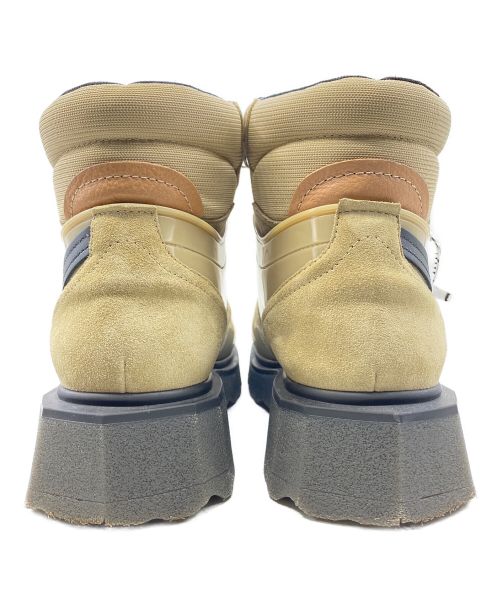 OFFWHITE（オフホワイト）OFFWHITE (オフホワイト) ARROW MOTIF LACE UP HIKING BOOTS ベージュ サイズ:43の古着・服飾アイテム