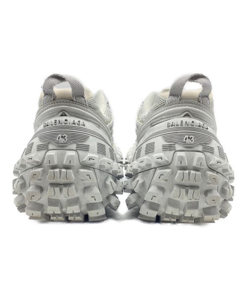 BALENCIAGA（バレンシアガ）BALENCIAGA (バレンシアガ) DEFENDER SNEAKER グレー サイズ:28.5cm （US10）の古着・服飾アイテム