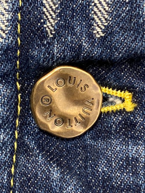 LOUIS VUITTON（ルイ ヴィトン）LOUIS VUITTON (ルイ ヴィトン) NIGO (二ゴー) Giant Damier Waves MNGM Denim Jacket インディゴ サイズ:44の古着・服飾アイテム