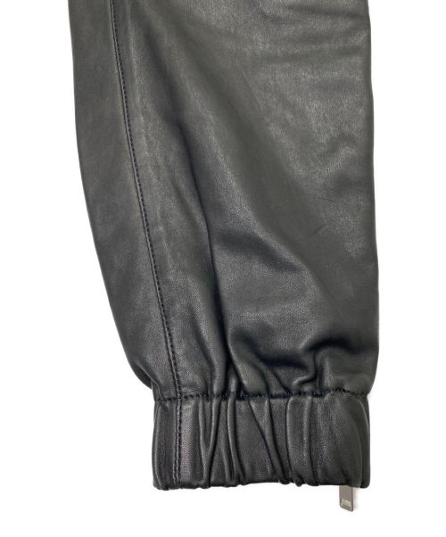 GIVENCHY（ジバンシィ）GIVENCHY (ジバンシィ) レザーパンツ ブラック サイズ:44の古着・服飾アイテム