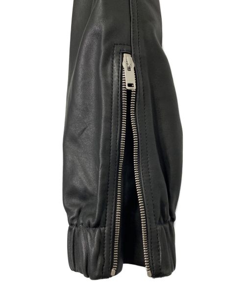 GIVENCHY（ジバンシィ）GIVENCHY (ジバンシィ) レザーパンツ ブラック サイズ:44の古着・服飾アイテム