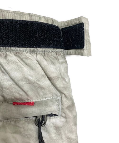 SUPREME（シュプリーム）SUPREME (シュプリーム) THE NORTH FACE (ザ ノース フェイス) Paper Print Nuptse Pants グレー サイズ:Sの古着・服飾アイテム