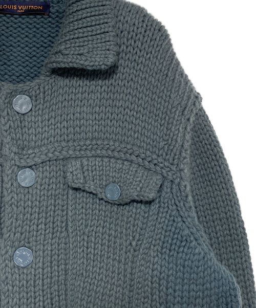 LOUIS VUITTON（ルイ ヴィトン）LOUIS VUITTON (ルイ ヴィトン) チャンキーボタンニットジャケット グレー サイズ:Lの古着・服飾アイテム