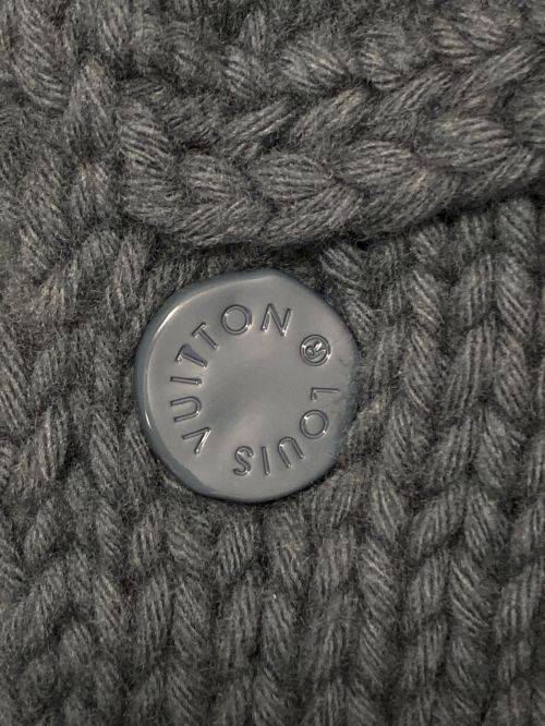 LOUIS VUITTON（ルイ ヴィトン）LOUIS VUITTON (ルイ ヴィトン) チャンキーボタンニットジャケット グレー サイズ:Lの古着・服飾アイテム