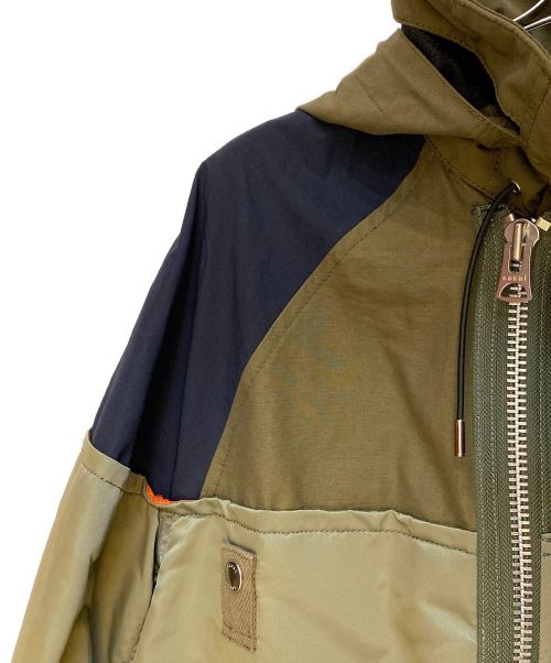 sacai（サカイ）sacai (サカイ) Nylon Twill x Outdoor Blouson カーキ サイズ:4の古着・服飾アイテム
