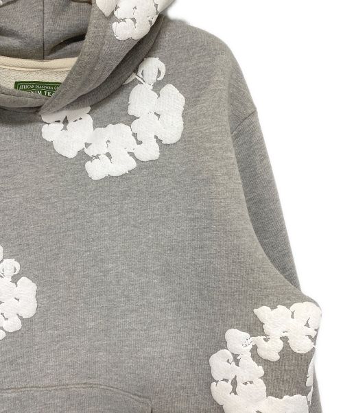 Denim Tears（デニムティアーズ）Denim Tears (デニムティアーズ) The Cotton Wreath Sweatshirt グレー サイズ:Mの古着・服飾アイテム